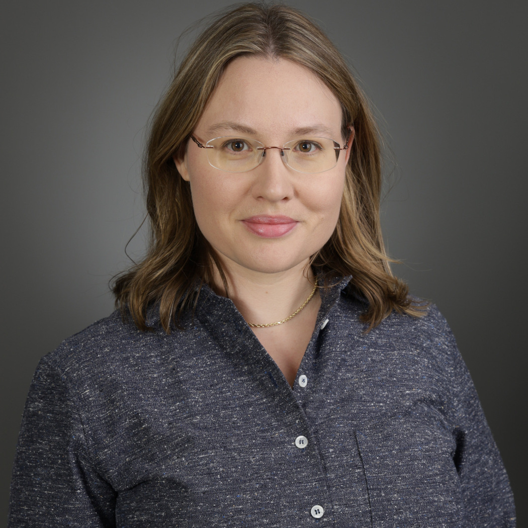 Nicole Denier headshot