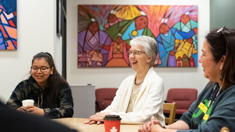 Susan Jensen meets with Indigenous students Rogan Alexis and Pamela Greene