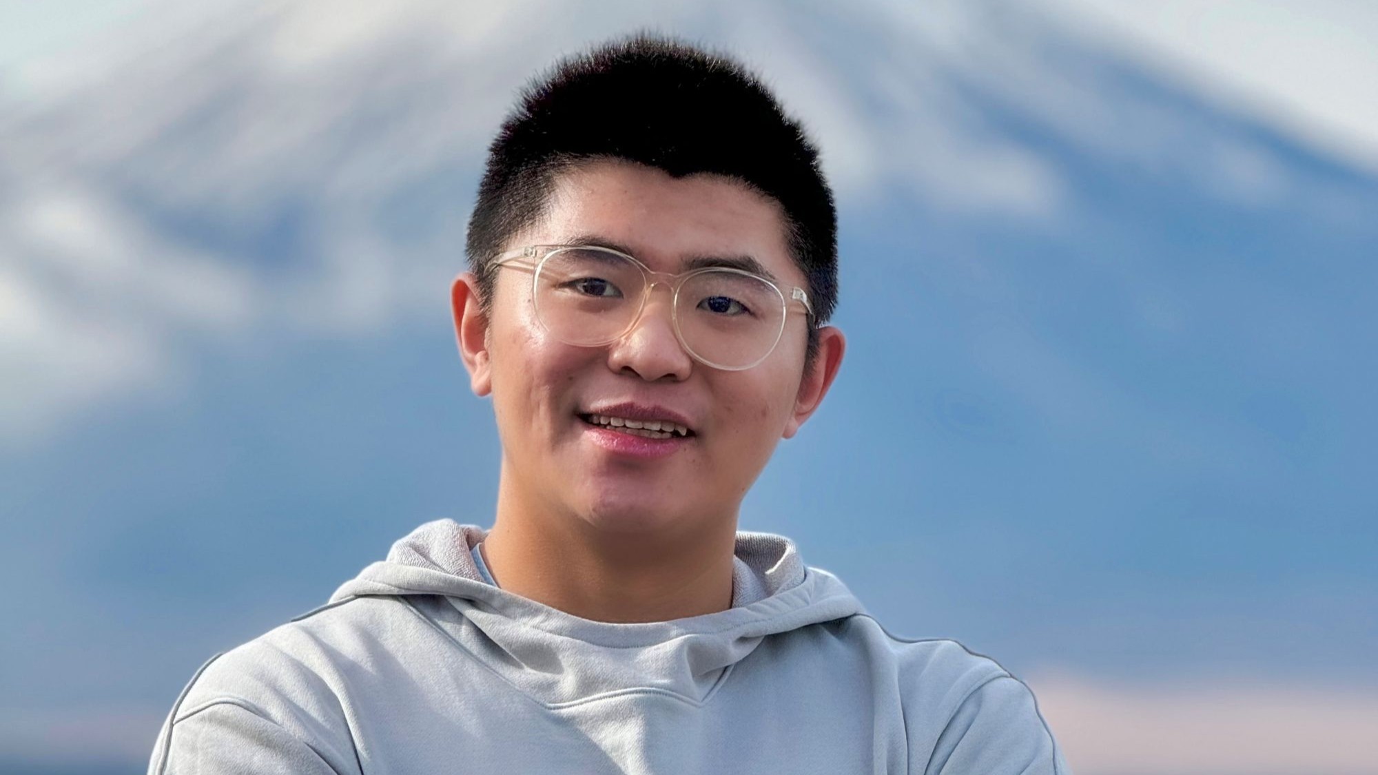 Zhou Yang